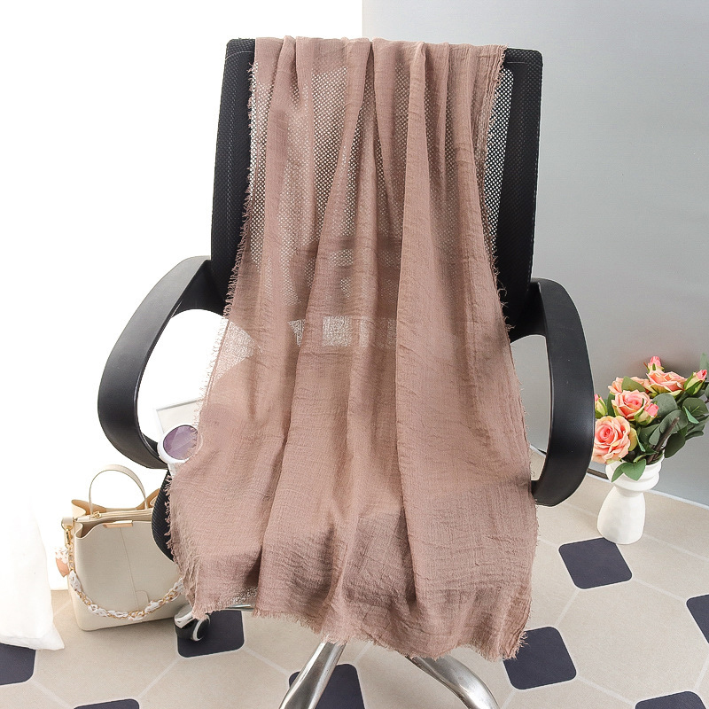 G245 Soft And Breathable Voile Hijab
