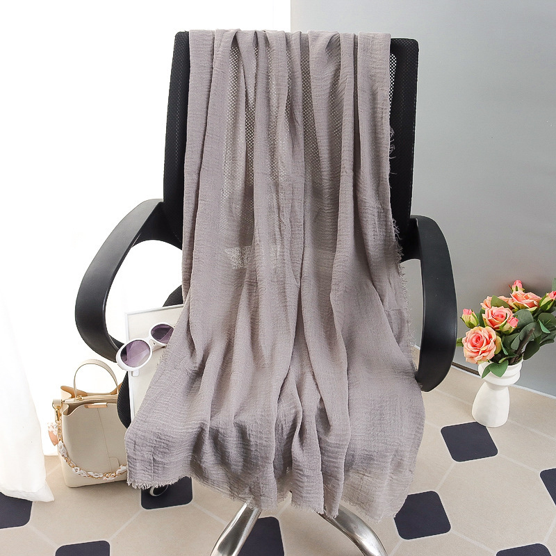 G245 Soft And Breathable Voile Hijab