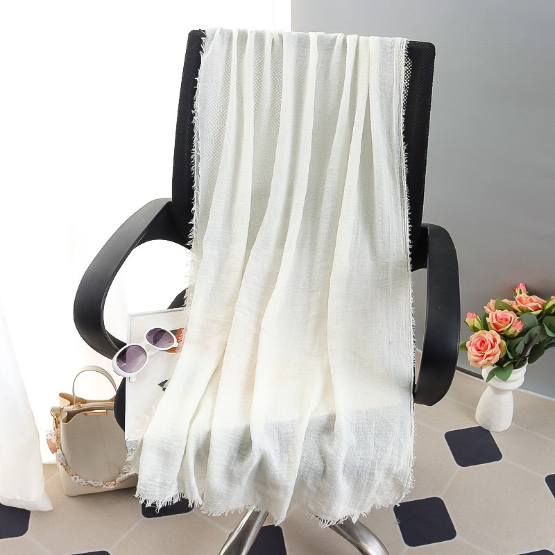 G245 Soft And Breathable Voile Hijab