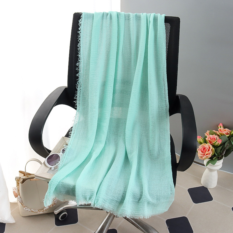 G245 Soft And Breathable Voile Hijab