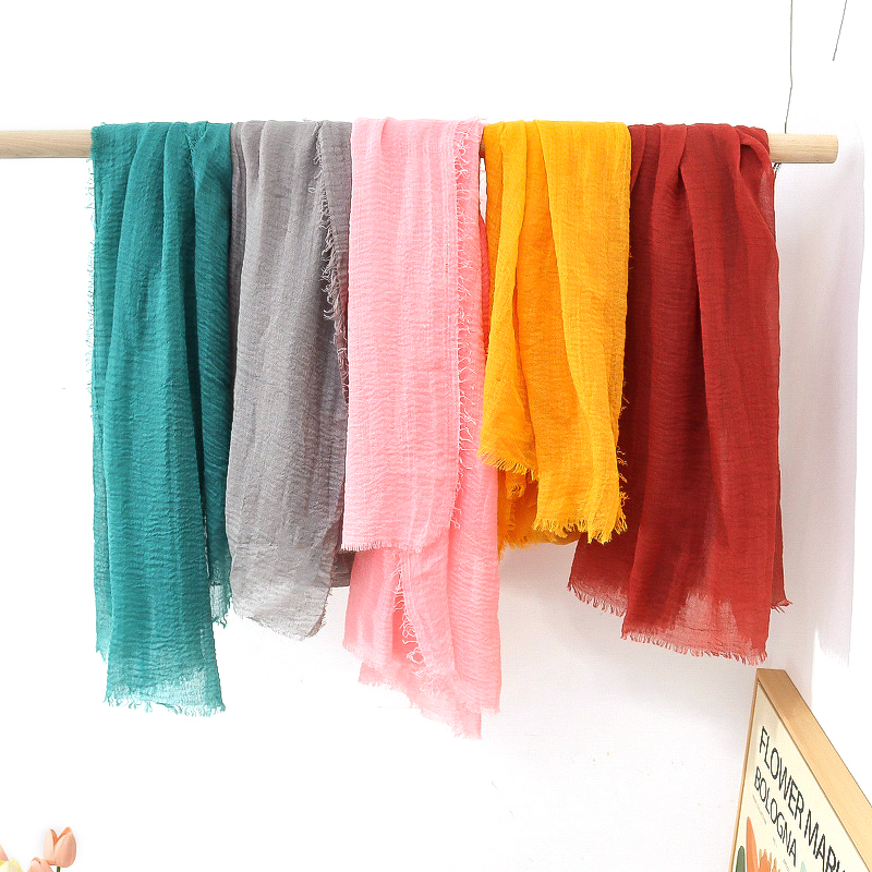 G245 Soft And Breathable Voile Hijab