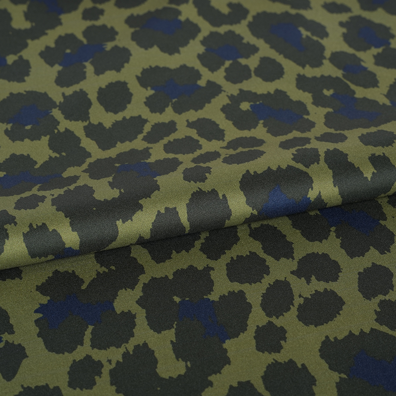230T High Stretch Pongee Large Leopard Print Fabric